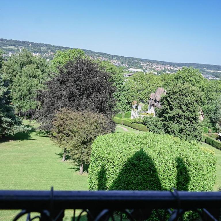 Beautiful apartment in a castle in Deauville - Two-Bedroom Apartment - 18