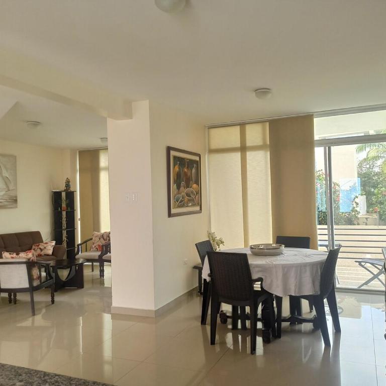Cozy house near the beach - Three-Bedroom House - 2