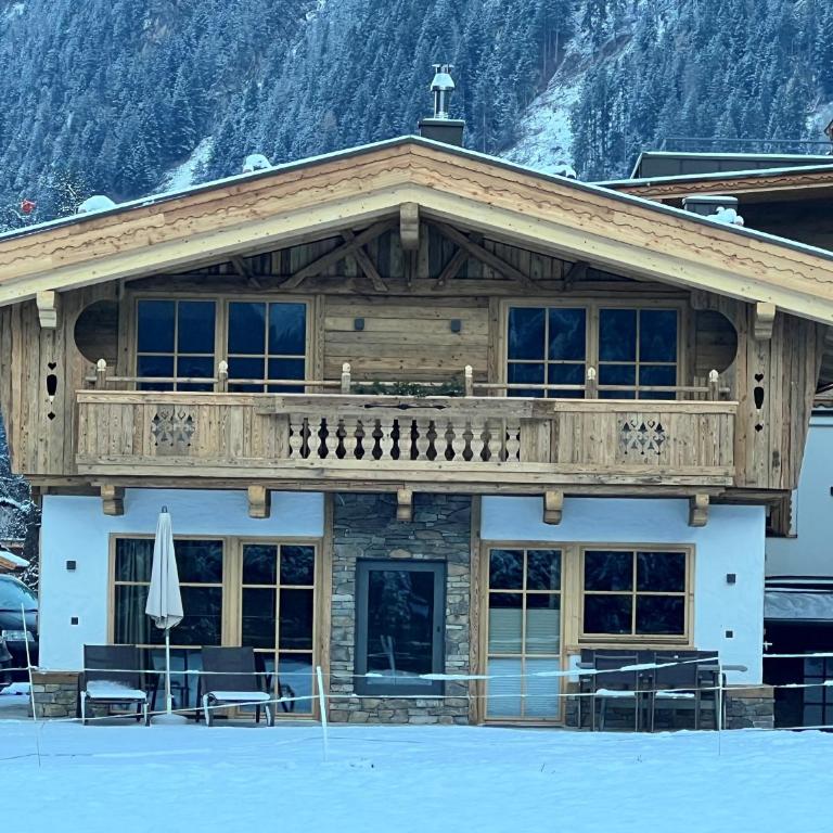 BRUGGER ApartHotel - Chalet mit 3 Schlafzimmern - 12