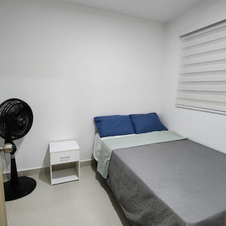 Descanso perfecto en Santa Marta con Piscina - Two-Bedroom Apartment - 12