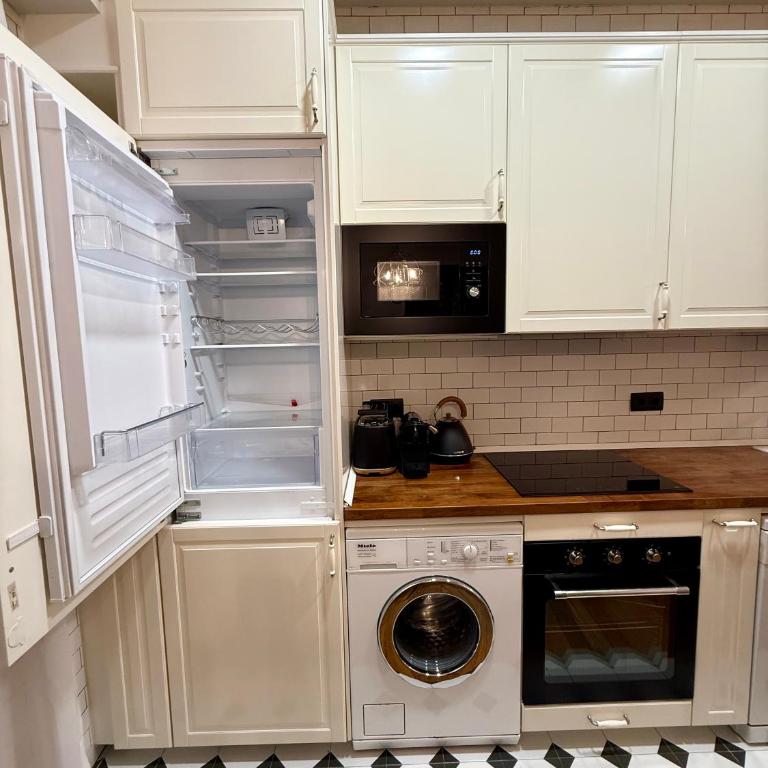 PAMPLONA CENTER SUITES luxury apartament City center - Two-Bedroom Apartment - 26