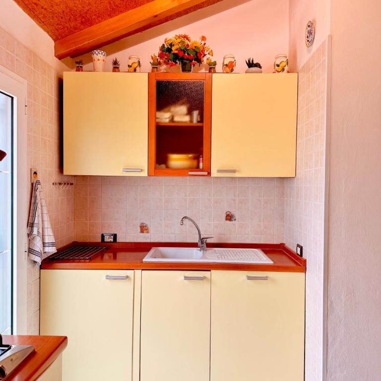 Villa Chiara - Two-Bedroom House - 27