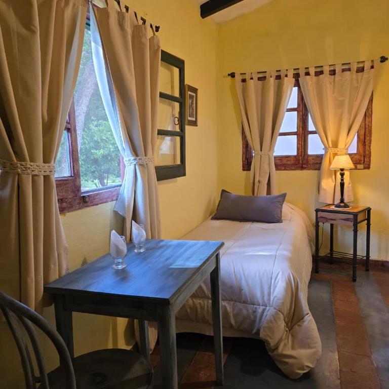 Hotel Loma Bola - Standard Triple Room - 1