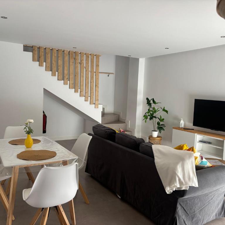Paradise Caletillas BeachFront Duplex with Pool & Parking - Apartamento de 2 dormitorios - 12