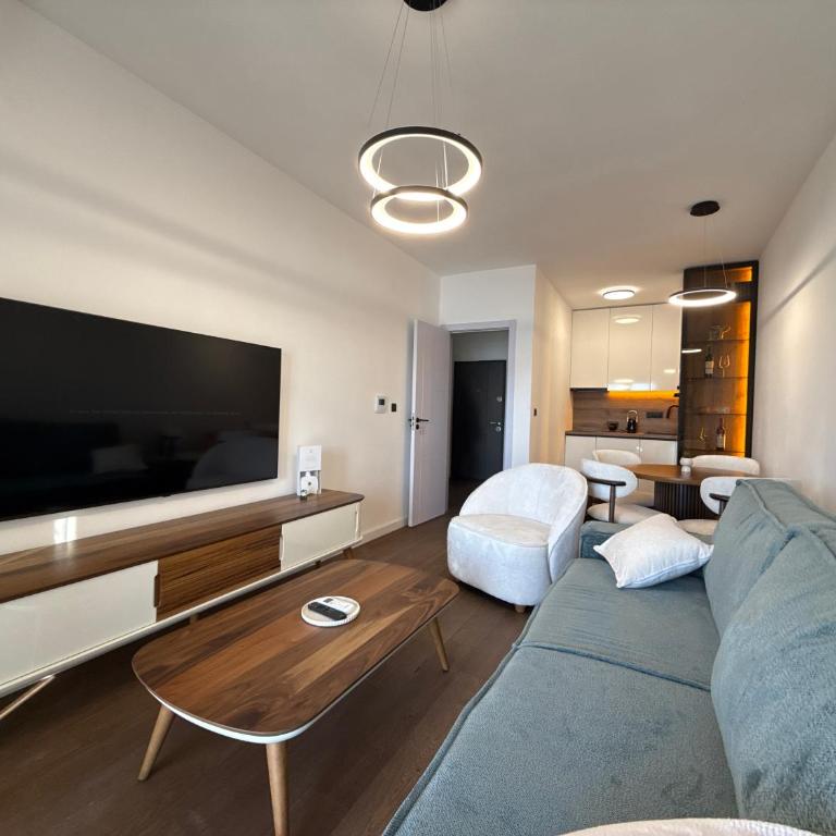 Seafront bay Tivat - Apartman sa 1 Spavaćom Sobom, Pogledom na More i Balkonom - 1