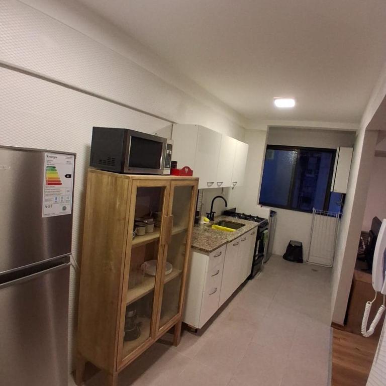 Dpto Cómodo y Cálido a metros del Hospital Italiano - One-Bedroom Apartment - 6