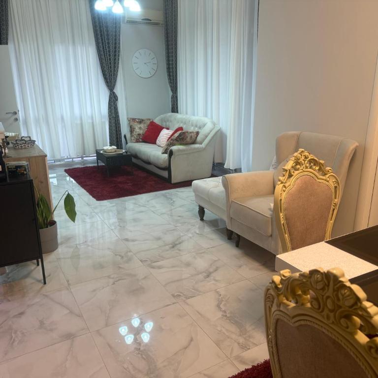M 12 Nadia - One-Bedroom Apartment - 7