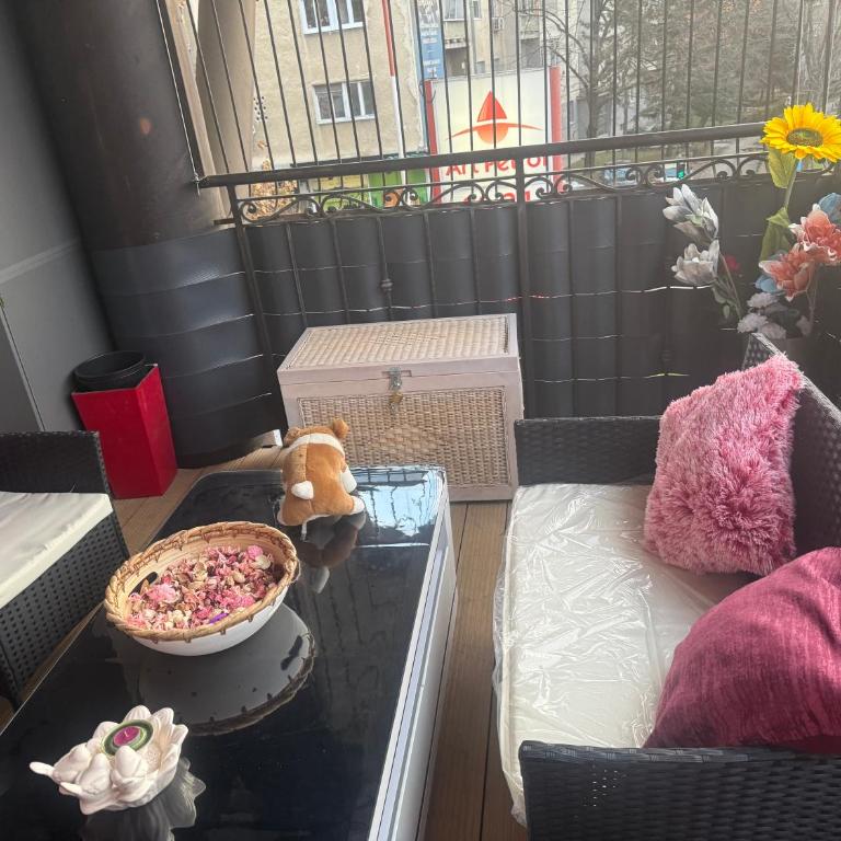 M 12 Nadia - One-Bedroom Apartment - 10