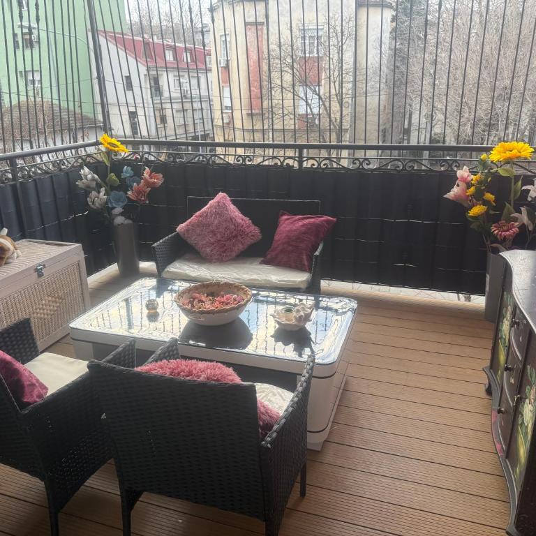 M 12 Nadia - One-Bedroom Apartment - 17