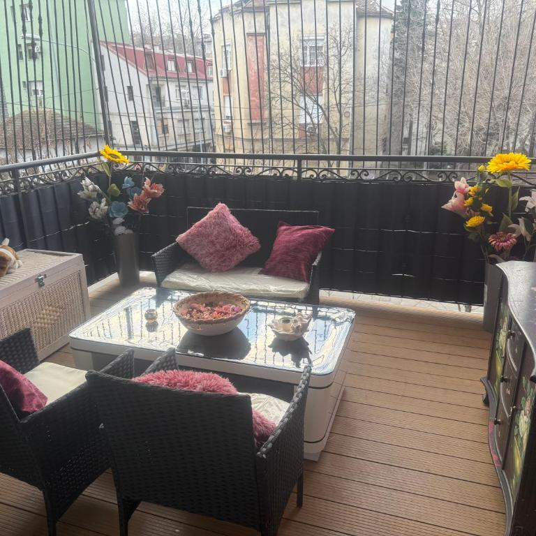 M 12 Nadia - One-Bedroom Apartment - 21