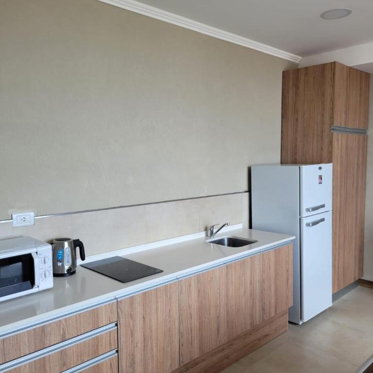 Monoambiente Michell vista al mar pileta climatizada - One-Bedroom Apartment - 9