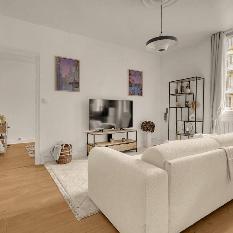 Toulouse Chic & Cosy – Beau T2 avec Parking - Apartment - 8