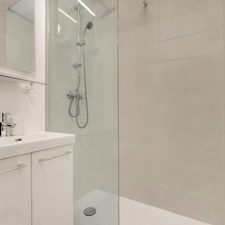 Toulouse Chic & Cosy – Beau T2 avec Parking - Apartment - 14
