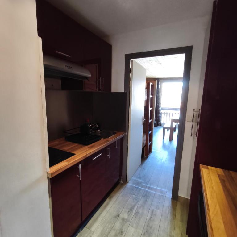 Vue exceptionnelle sur les Alpes - Studio rénové 6 pers au pied des pistes - SUPERDÉVOLUY - Appartamento con 1 Camera da Letto, Balcone e Vista Montagna - 7