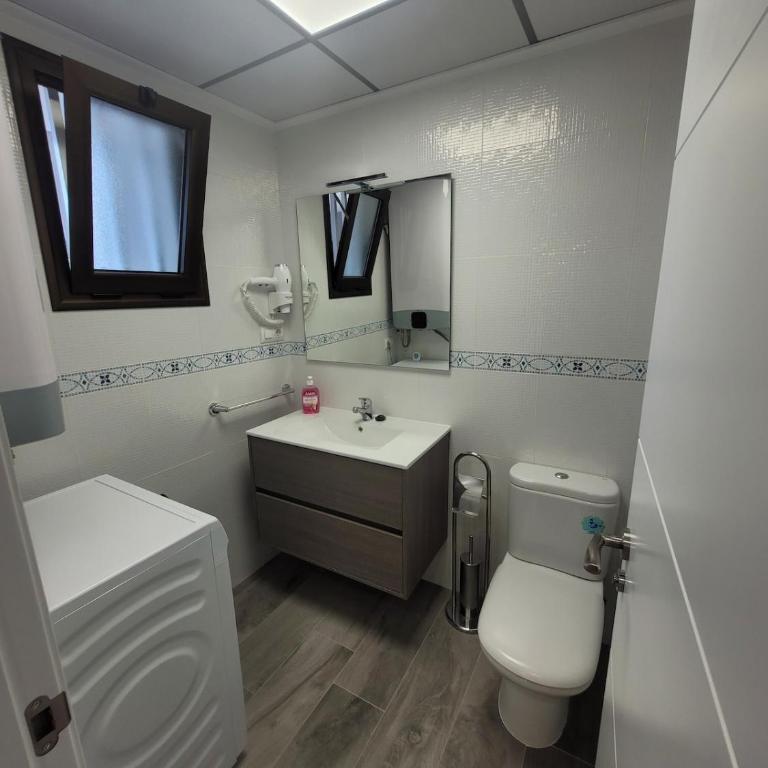Apartamento en Primera Línea con Vistas al Mar - SOLO FAMILIAS - Apartamento de 1 dormitorio - 7