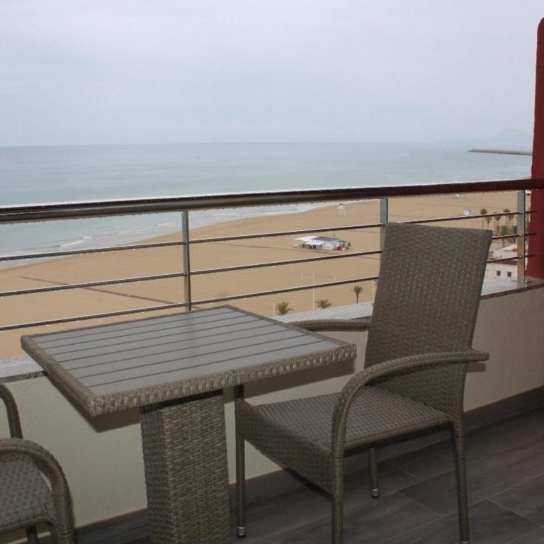 Apartamento en Primera Línea con Vistas al Mar - SOLO FAMILIAS - Apartamento de 1 dormitorio - 12