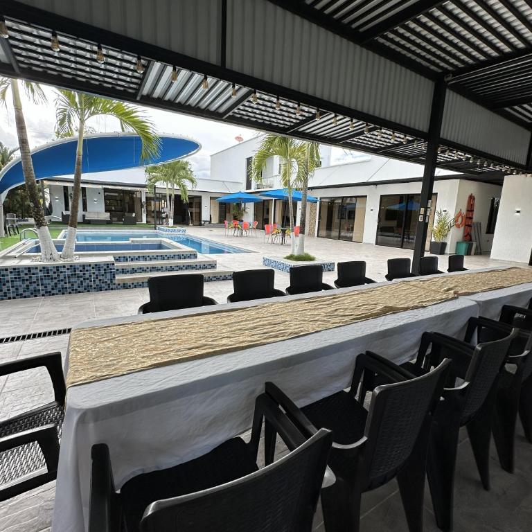 QUINTA TRES SOLES - Six-Bedroom House - 12