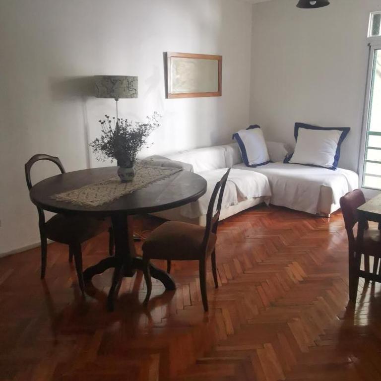 Recoleta confortable departamento Excelente ubicación - Apartamento de 2 dormitorios - 1