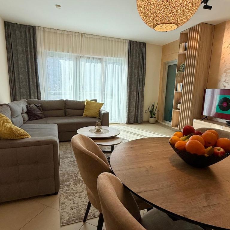 Quite & Spacious 1-Bedroom Apartment with Large Terrace - Kotor - One-Bedroom Apartment - 4