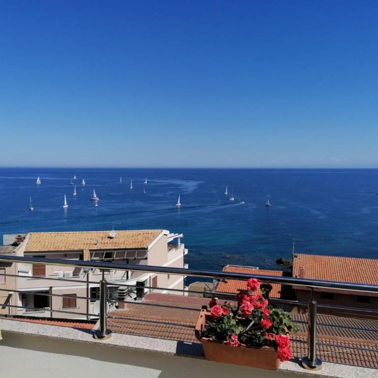 Lo sguardo del mare - Appartamento con 2 Camere da Letto - 2