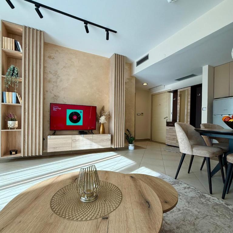 Quite & Spacious 1-Bedroom Apartment with Large Terrace - Kotor - One-Bedroom Apartment - 21