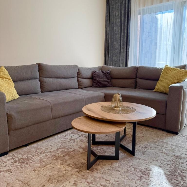 Quite & Spacious 1-Bedroom Apartment with Large Terrace - Kotor - One-Bedroom Apartment - 20