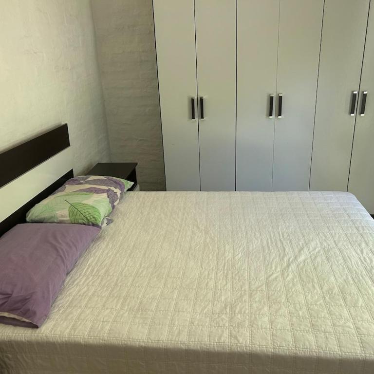 Rent a nice house in a quiet area of El Tesoro - Two-Bedroom House - 2