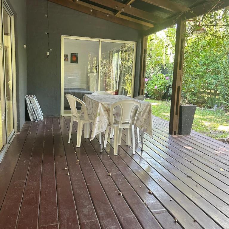 Rent a nice house in a quiet area of El Tesoro - Two-Bedroom House - 3