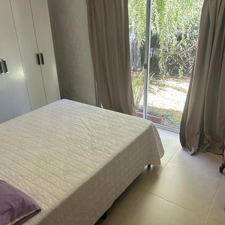 Rent a nice house in a quiet area of El Tesoro - Two-Bedroom House - 8