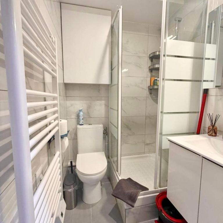 Charming Apartment in Paris Center Metro 6 Glacière & M7 Les Gobelins - Appartement 1 Chambre - 52