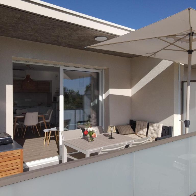 Hespera, Exceptionnel, Classé 3 étoiles, Vue mer, Accès plage direct, Parking privé - Appartement 1 Chambre - 18