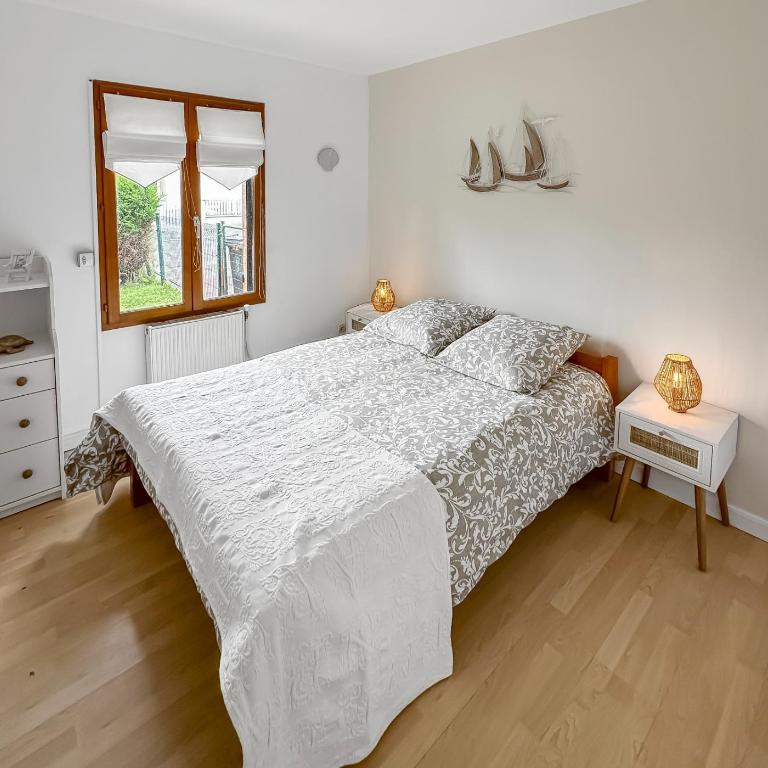 Maison avec jardin et parking privé 8 pers - Maison 4 Chambres - 15