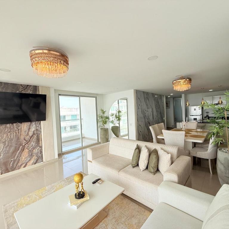 Hermoso apartamento de 4 dormitorios con vista al mar - Apartment - 1