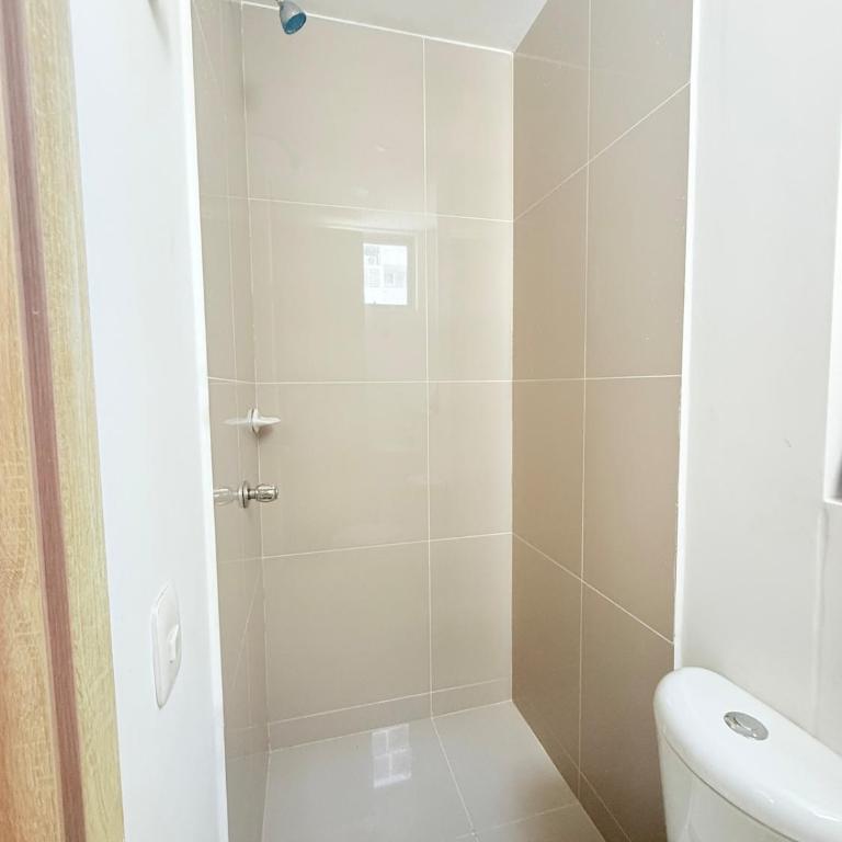 Hermoso apartamento de 4 dormitorios con vista al mar - Apartment - 6
