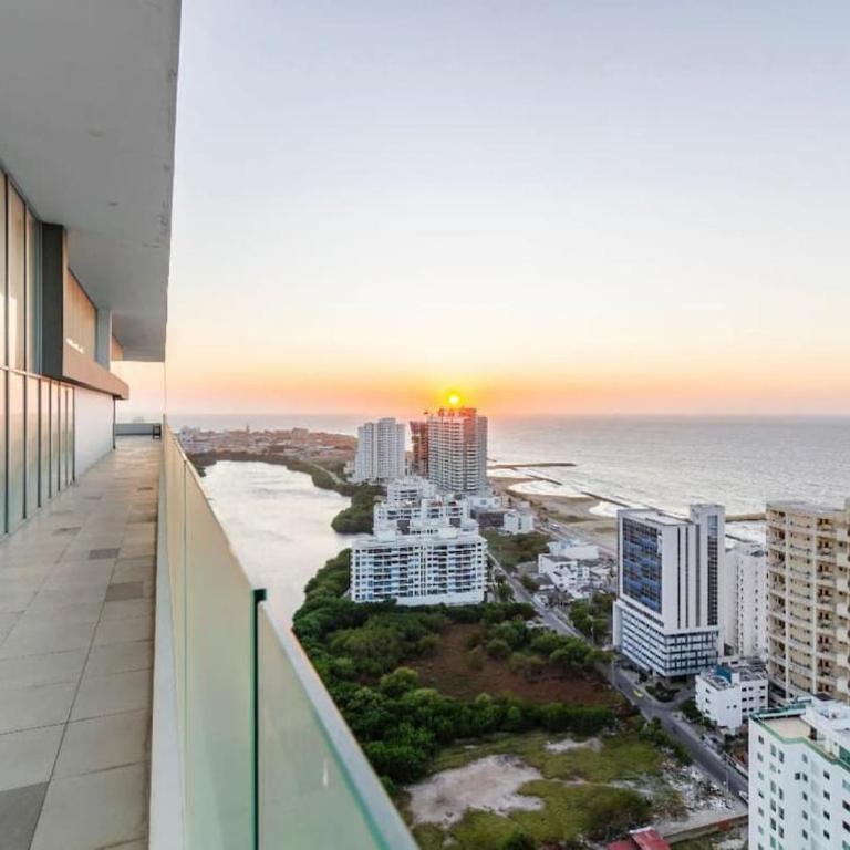 Hermoso apartamento de 4 dormitorios con vista al mar - Apartment - 18