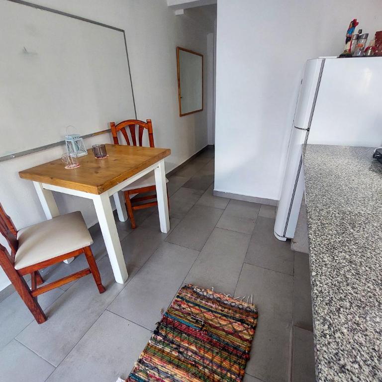 Refugio Serrano Tandil-Depto independiente frente al Casino - Apartamento de 1 dormitorio - 7