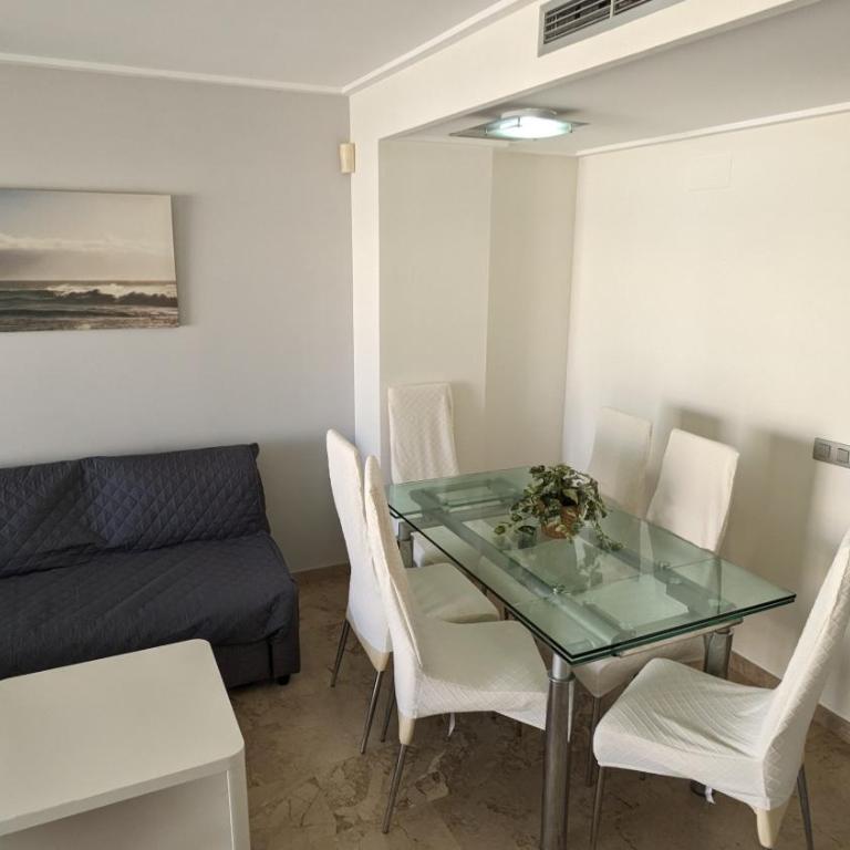 Primera Línea con Vistas Panorámicas al Mar - Apartamento de 2 dormitorios con terraza y vistas al mar - 12