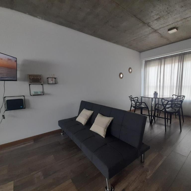 Amplio y luminoso monoambiente, totalmente equipado - Apartment - 3