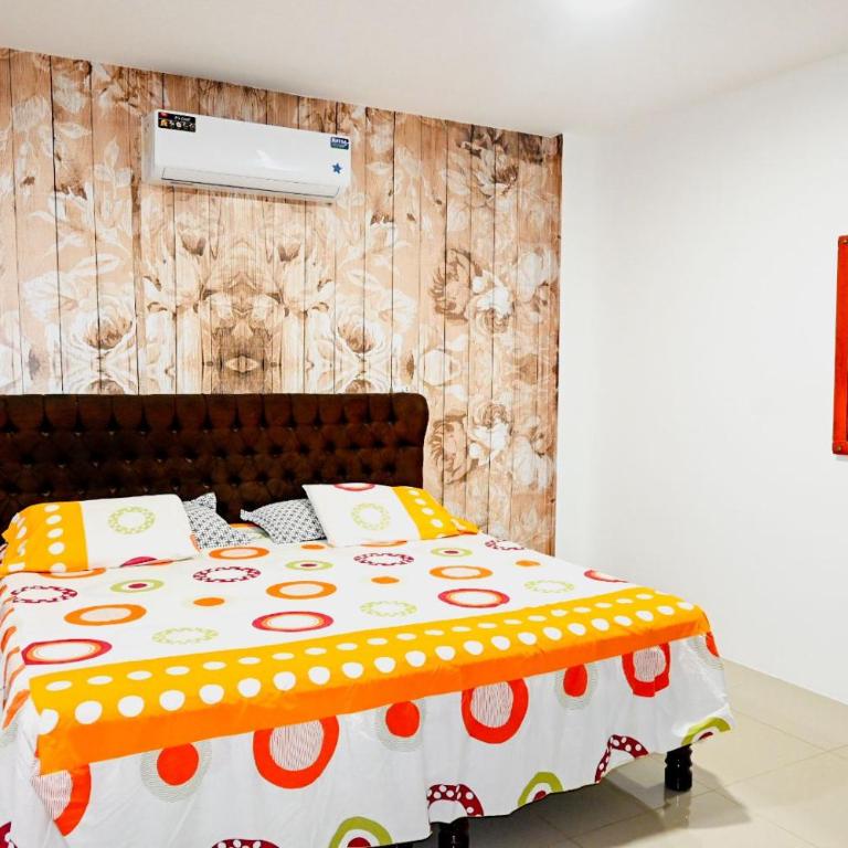 Casa familiar con piscina y zona bbq - Vacation Home - 29