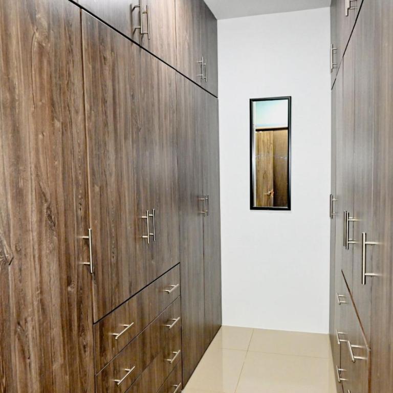Casa familiar con piscina y zona bbq - Vacation Home - 21