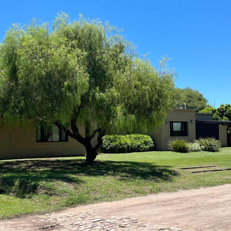 Alquiler Casa Exclusivo Country Causana 6 Personas en Villa Carlos Paz - Villa con piscina privada - 2
