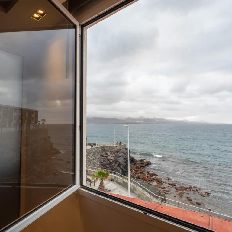 Balcony to the Sea Balcon al Mar Las Canteras - Two-Bedroom Apartment - 66