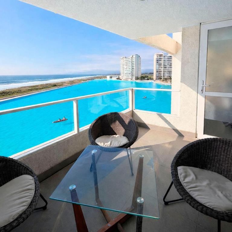 Sea, Space and Relaxation – Laguna del Mar - Three-Bedroom Apartment - Oceanfront - 2