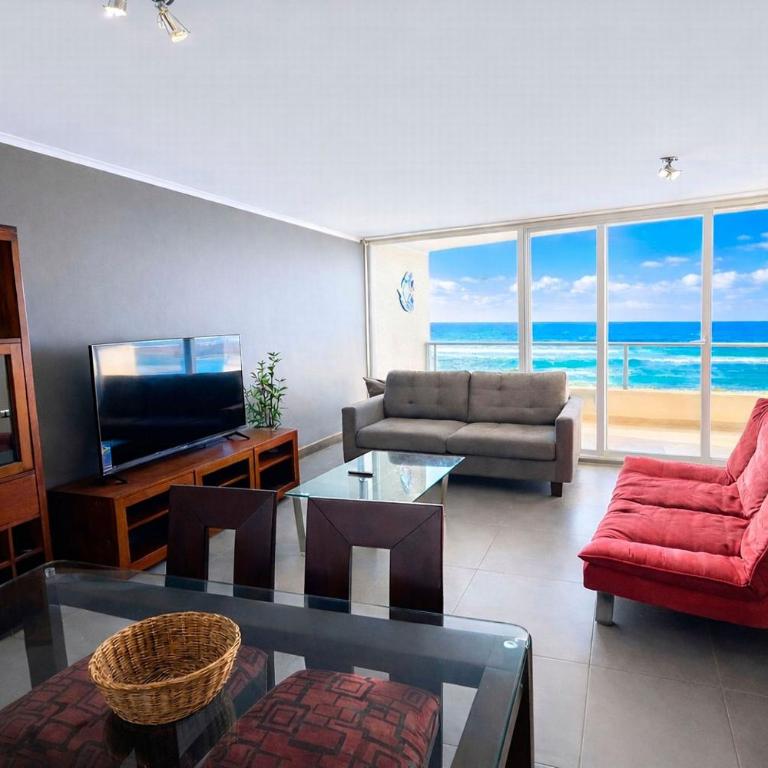 Sea, Space and Relaxation – Laguna del Mar - Three-Bedroom Apartment - Oceanfront - 5
