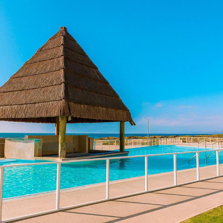 Sea, Space and Relaxation – Laguna del Mar - Three-Bedroom Apartment - Oceanfront - 30