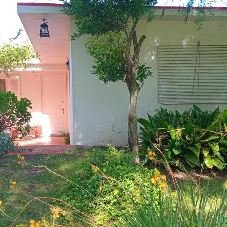 Casa Las Delicias 600 mts Playa Mansa - Two-Bedroom House - 2