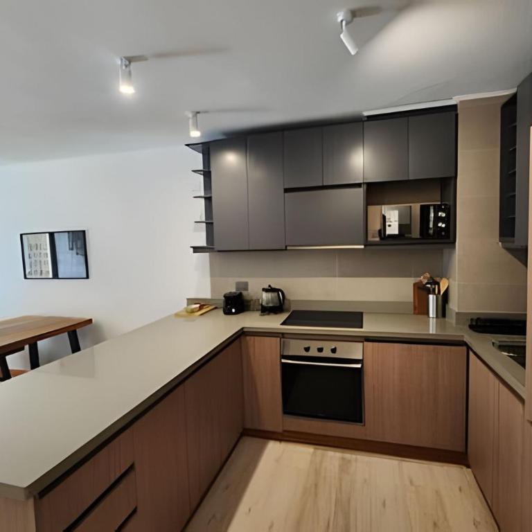 Moderno Edifício Frente al Lago - Apartamento - 17