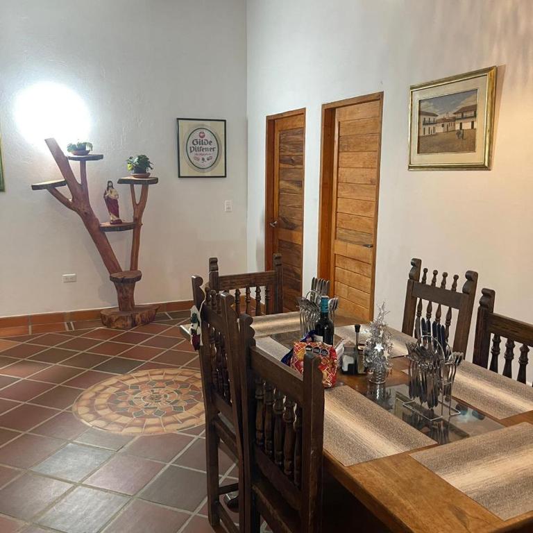 Casa La Estancia Colonial - Standard Double Room with Shared Bathroom - 2