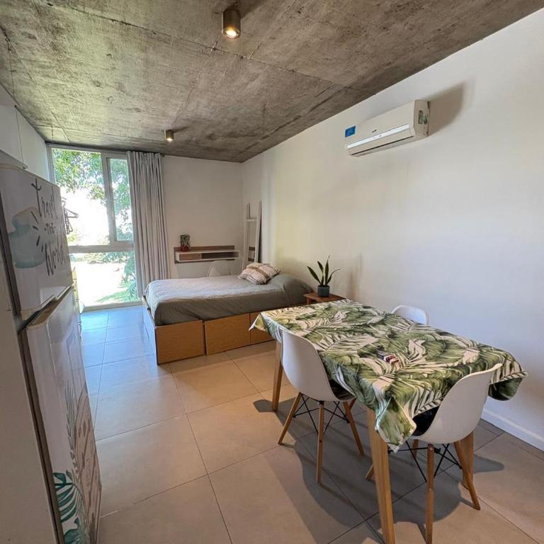 Hermoso y tranquilo monoambiente estudio - One-Bedroom Apartment - 19