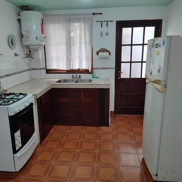Casa de verano - Two-Bedroom House - 9